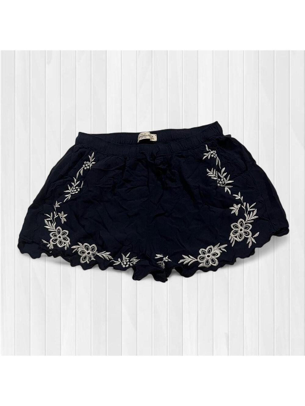 Abercrombie & Fitch Navy Blue Women's Shorts with White Floral Embroidery M